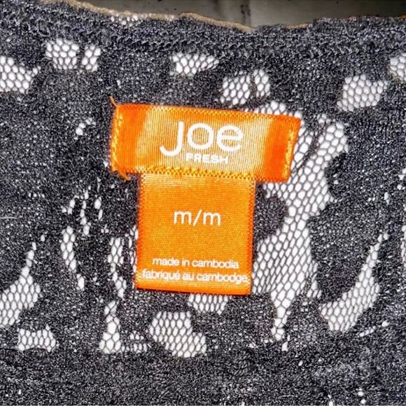 Joe Fresh Black Floral Lace Sheer Layering Top - Size Medium EUC Girly Boho - Picture 3 of 16